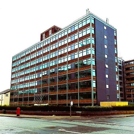 Modern One Bedroom Apartment Near Old Trafford Stadium Manchester Esterno foto