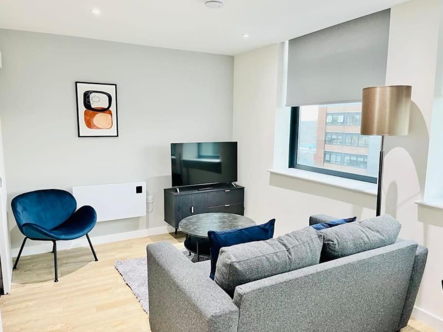 Modern One Bedroom Apartment Near Old Trafford Stadium Manchester Esterno foto